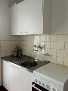 Dapur atau dapur kecil di A cute room with 1,5 bed in shared flat