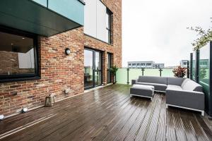 Balkón nebo terasa v ubytování Chiswick Park 3 bed 3 bath West London - Parking