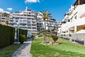 Tòa nhà nơi căn hộ tọa lạc