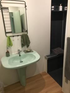 Koupelna v ubytování Chambre d'hôtes SDB WC privés centre historique de Brioude Auvergne
