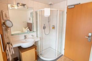 Ένα μπάνιο στο Hotel Lucia - 3 Sterne Superior