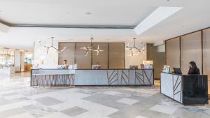 Vstupní hala nebo recepce v ubytování Holiday Inn & Suites Rayong City Centre by IHG