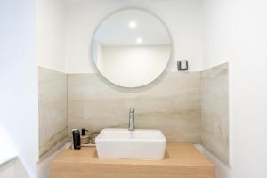 Kúpeľňa v ubytovaní StayWithUs , ground Floor