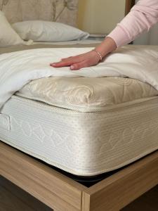 Postel nebo postele na pokoji v ubytování B&B Eremes