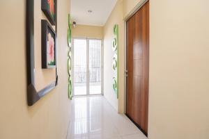 Fotografie z fotogalerie ubytování Hotel O Surabaya near Surabaya Town Square formerly Kupang Gunung Residence v destinaci Surabaja
