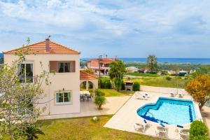 Πισίνα στο ή κοντά στο Villa Maia