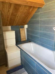 Koupelna v ubytování Maison Vallouise 4 à 8 personnes 120m² lumineuse