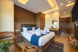 Gallery image of Grey Tower by High Rise Inn Fagu in Kūfrī +27 photos