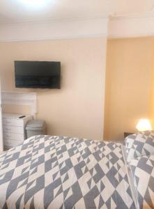 Фотография из галереи Lea Hurst B & B в Борнмуте