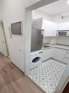 Kuchyňa alebo kuchynka v ubytovaní Alisio 51 Playa de las Canteras