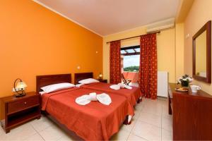 Postel nebo postele na pokoji v ubytování Luxury Corfu Villa Villa Rose Private Pool