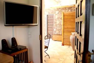 TV a/nebo společenská místnost v ubytování Bel appartement avec vue sur la mer - 60 m²