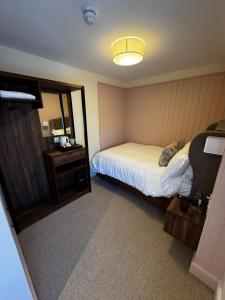 Gallery image of The Crown in Martley