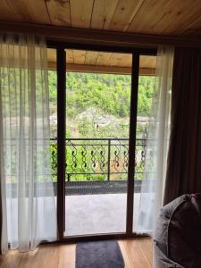 Balkón nebo terasa v ubytování Guest House Okropilauri