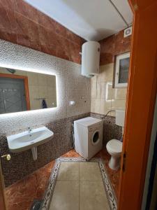Koupelna v ubytování Amazon Hostel Podgorica + 13 fotografií