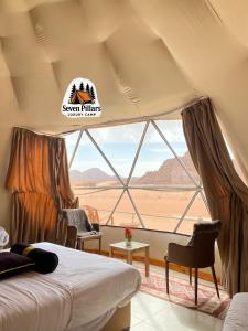 Nespecifikovaný výhled na hory nebo výhled na hory při pohledu z bed and breakfast