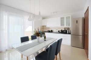 Φωτογραφία από το άλμπουμ του Grand Apartment Mirela σε Podstrana +16 φωτογραφίες