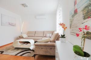 Φωτογραφία από το άλμπουμ του Grand Apartment Mirela σε Podstrana