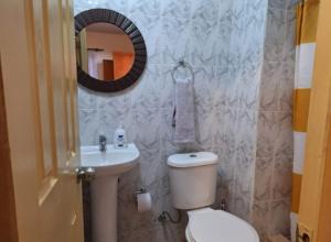 Koupelna v ubytování Hostal Las Kañas + 37 fotografií