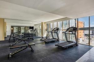 Fitness centrum a/nebo fitness zařízení v ubytování Gamma Toluca