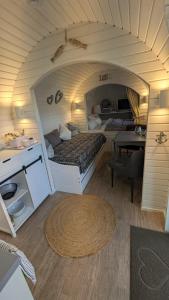 Kuchyň nebo kuchyňský kout v ubytování bettis - Übernachten im IGLU-TinyHaus