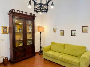 A seating area at Casa Caterina