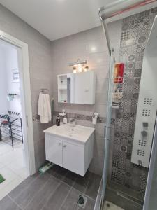 Gallery image of Casa Di Elsa, Lambi, Kos in Kos Town +17 photos