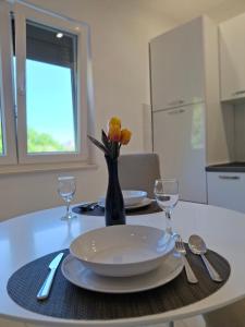 Køkken eller tekøkken på Apartman Laura + 6 billeder