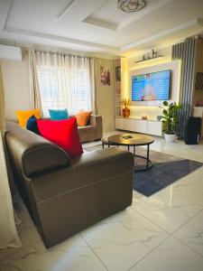 哈博罗内Soft touch的相册照片