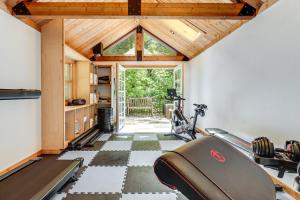 a room with a gym with a treadmill at 11 Mi to Downtown Napa Wine Country Cottage in Napa
