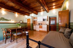 Nhà bếp/bếp nhỏ tại Apartments Kajovska 63