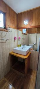 Koupelna v ubytování Hotel Catripulli