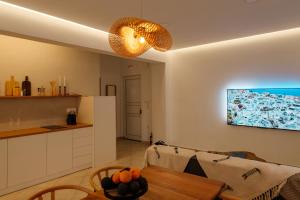 TV a/nebo společenská místnost v ubytování El Chacha Apartment