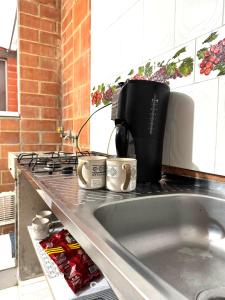 Η κουζίνα ή μικρή κουζίνα στο Habitacion Brisas Ricaurte