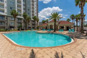 Πισίνα στο ή κοντά στο King Queen Spacious Studio Near Universal