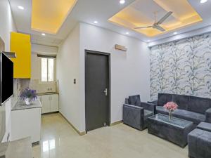Fotografie z fotogalerie ubytování Townhouse Hotel The Rasa A Premium Park Near Onyx Mall Vasundhara v destinaci Ghaziabád