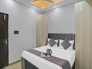 Fotografie z fotogalerie ubytování Townhouse Hotel The Rasa A Premium Park Near Onyx Mall Vasundhara v destinaci Ghaziabád