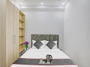 Fotografie z fotogalerie ubytování Townhouse Hotel The Rasa A Premium Park Near Onyx Mall Vasundhara v destinaci Ghaziabád