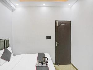 Fotografie z fotogalerie ubytování Townhouse Hotel The Rasa A Premium Park Near Onyx Mall Vasundhara v destinaci Ghaziabád