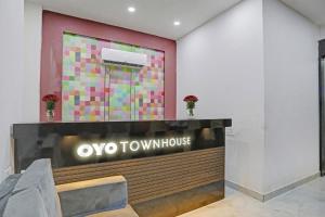 Fotografie z fotogalerie ubytování Townhouse Hotel The Rasa A Premium Park Near Onyx Mall Vasundhara v destinaci Ghaziabád