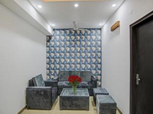 Fotografie z fotogalerie ubytování Townhouse Hotel The Rasa A Premium Park Near Onyx Mall Vasundhara v destinaci Ghaziabád