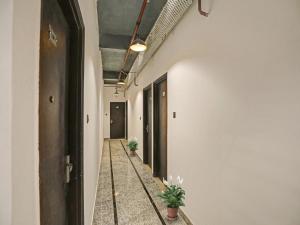 Fotografie z fotogalerie ubytování Townhouse Hotel The Rasa A Premium Park Near Onyx Mall Vasundhara v destinaci Ghaziabád