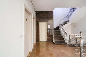 Fotografie z fotogalerie ubytování FabHotel Sky Rise Inn v destinaci Gurgáon