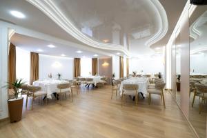 Posezení v ubytování Hotel Palace Ukraine