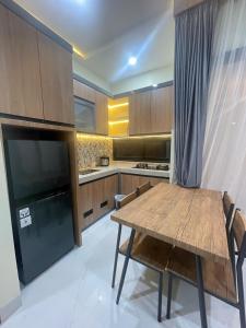 Η κουζίνα ή μικρή κουζίνα στο Athara Villas Kav 42
