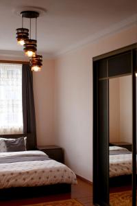 Postel nebo postele na pokoji v ubytování MARY + 26 fotografií