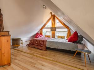 Posteľ alebo postele v izbe v ubytovaní SkyView Apartment Mountain views