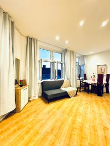 Istumisnurk majutusasutuses Comfy & Cozy 4BR Shared Apt next to Kaufpark Alterlaa