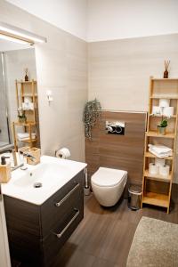 Kúpeľňa v ubytovaní Luxury Modern Designed Oldtown Apartment