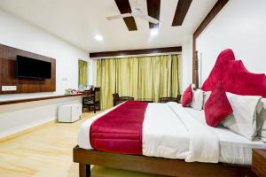 Postel nebo postele na pokoji v ubytování Hotel Fab Stays
